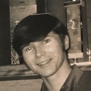 Meet your Posher, Eric